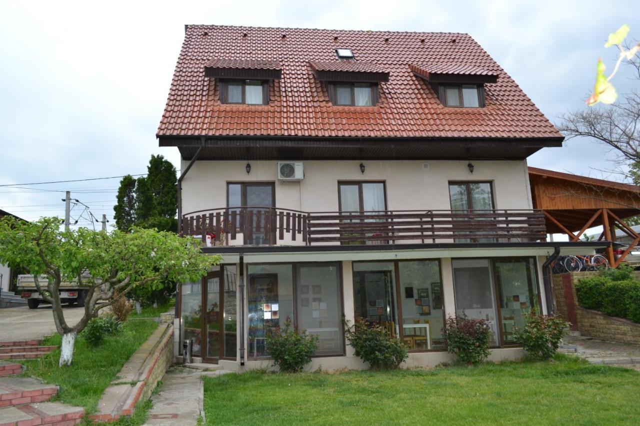Villa Siret Sendreni 外观 照片